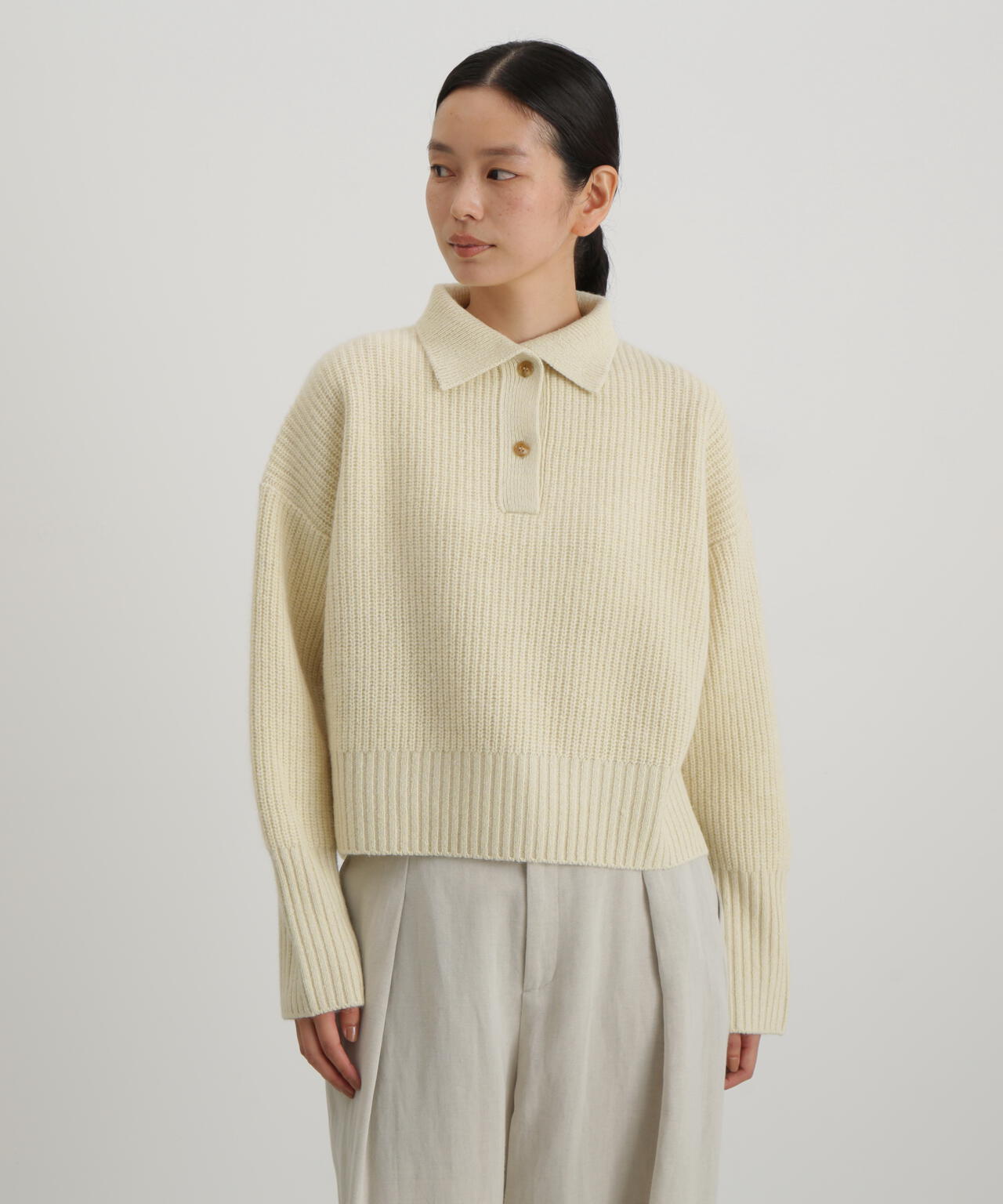 ウールＦＯＸシルク襟付きニットトップス