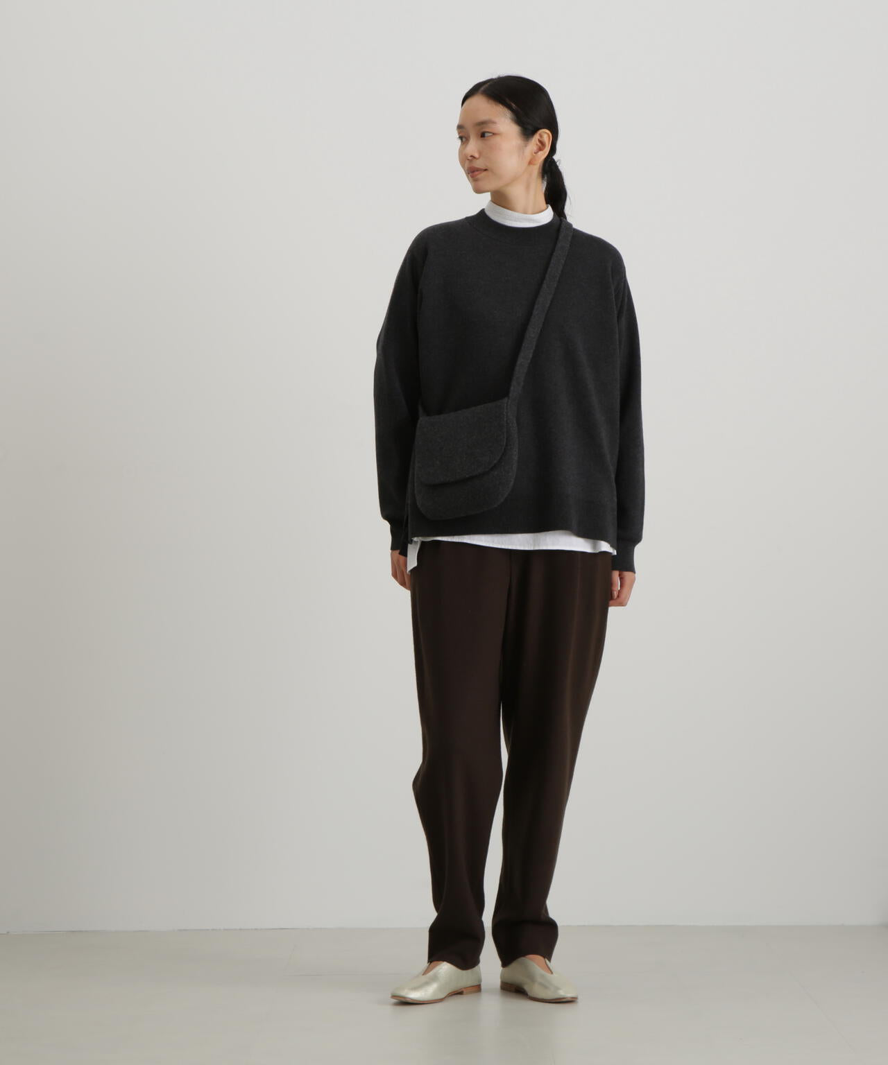 コットンカシミヤ接結ニットプルオーバー