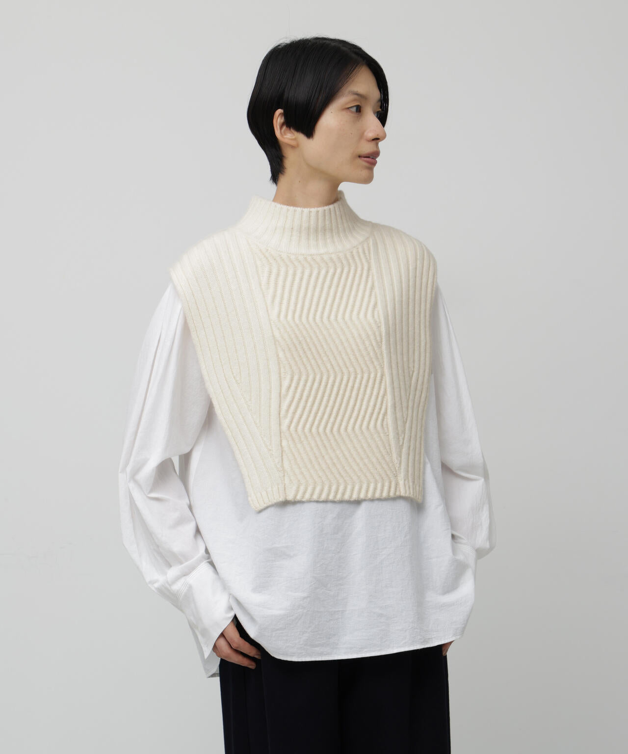 MOLINA VEST ネイティブ柄 モリナ ウールベスト コンチョ ボタン MOLINA VEST ネイティブ柄 モリナ ウールベスト コンチョ ボタン