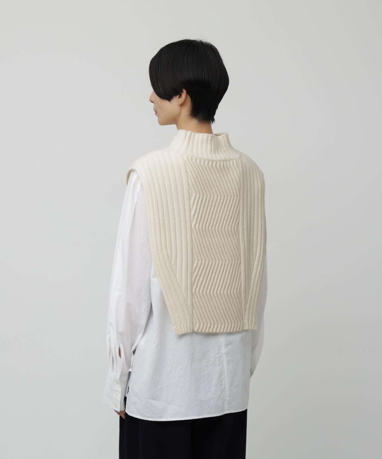 pois ポワ　ニット　ベスト pois ポワ knit vest ニットベスト ブラック V118766376 ア