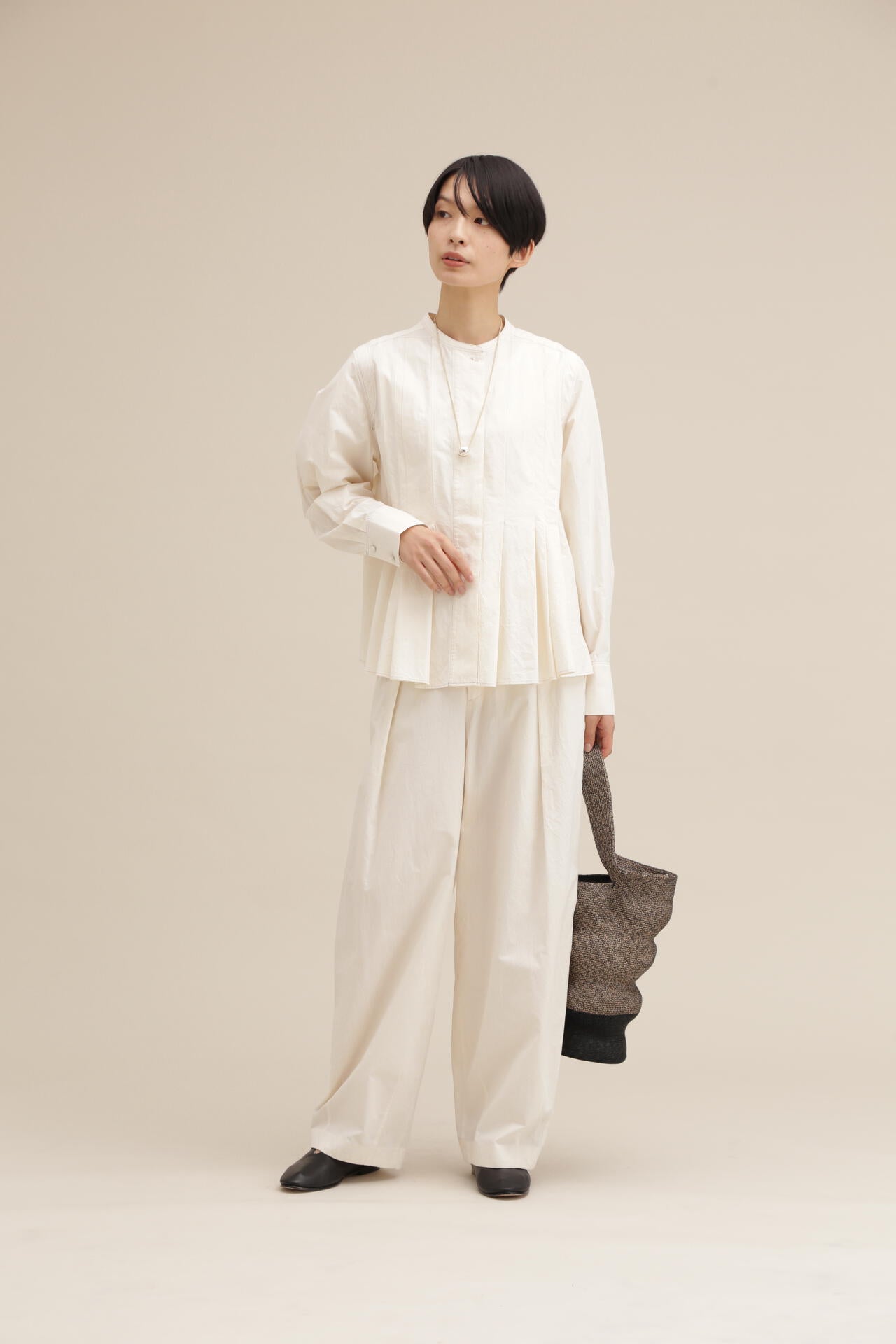 VEL コードネックレス