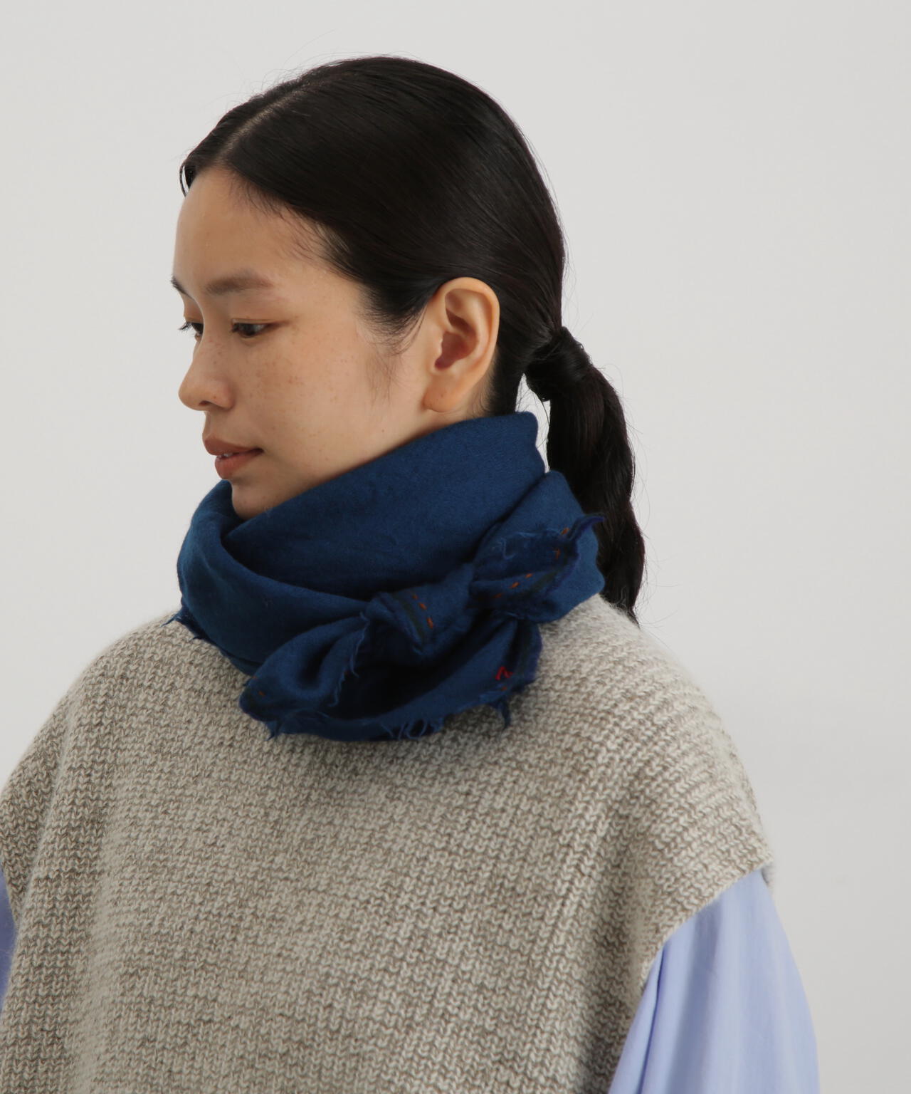 ＭＯＩＳＭＯＮＴ　ウールカシミヤスクエアーストール