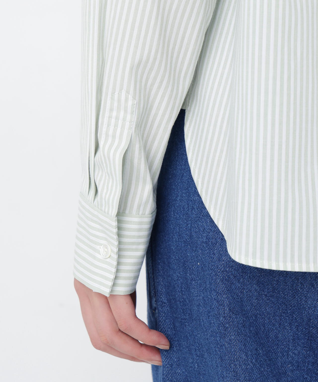 ドビーストライプレースカラーブラウス