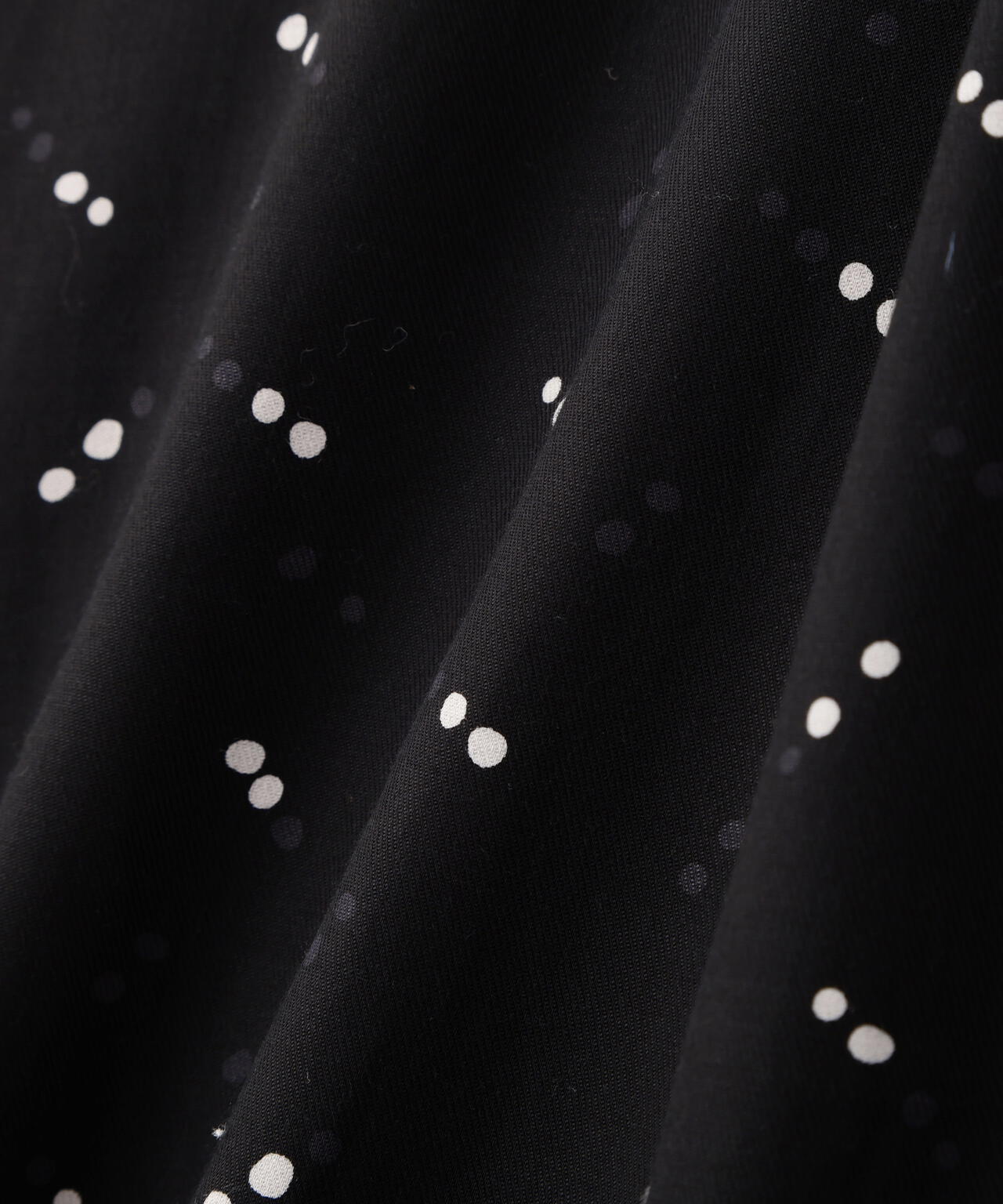 テンセルビエラタイブラウス