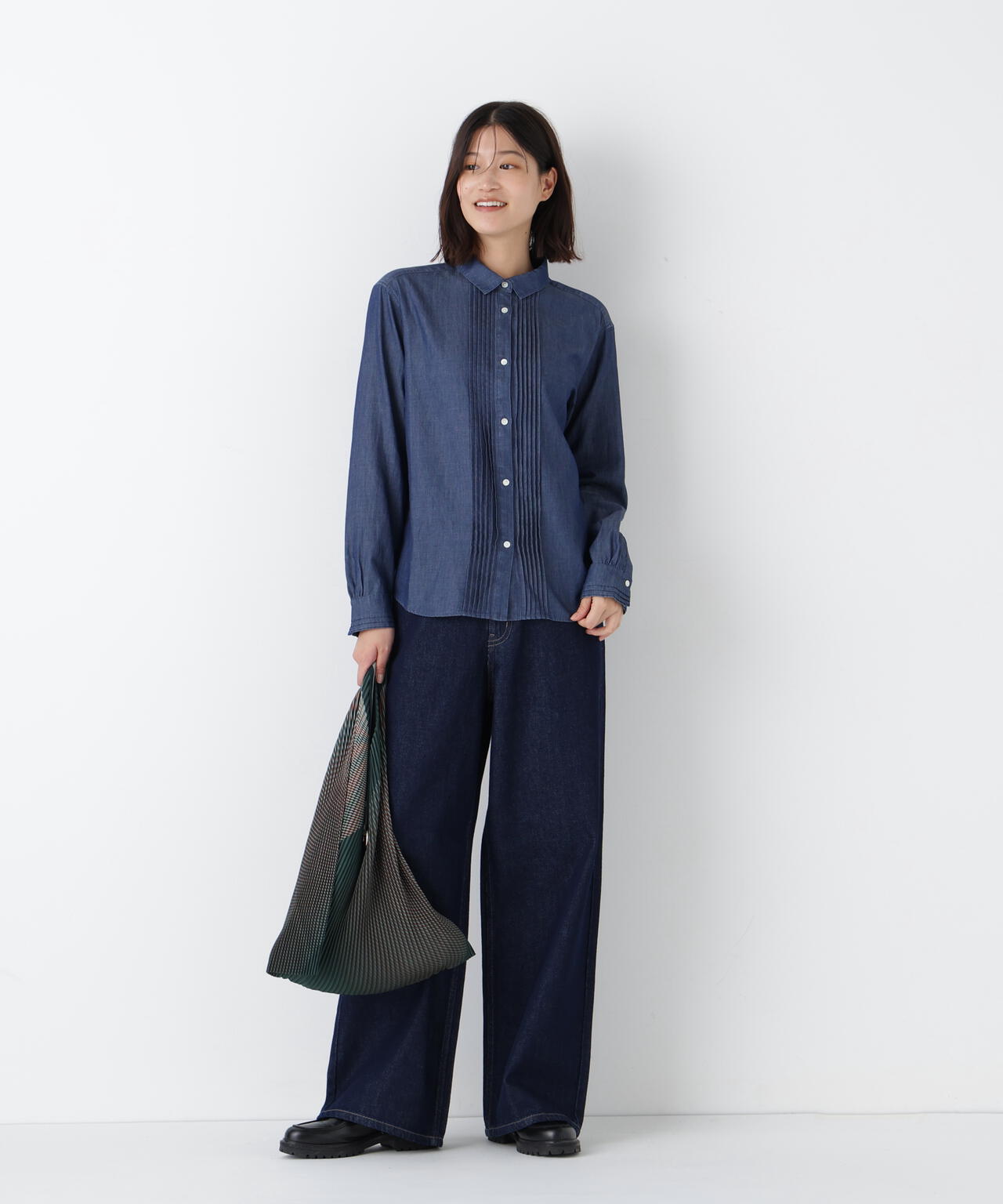 ライトオンスデニムピンタックブラウス