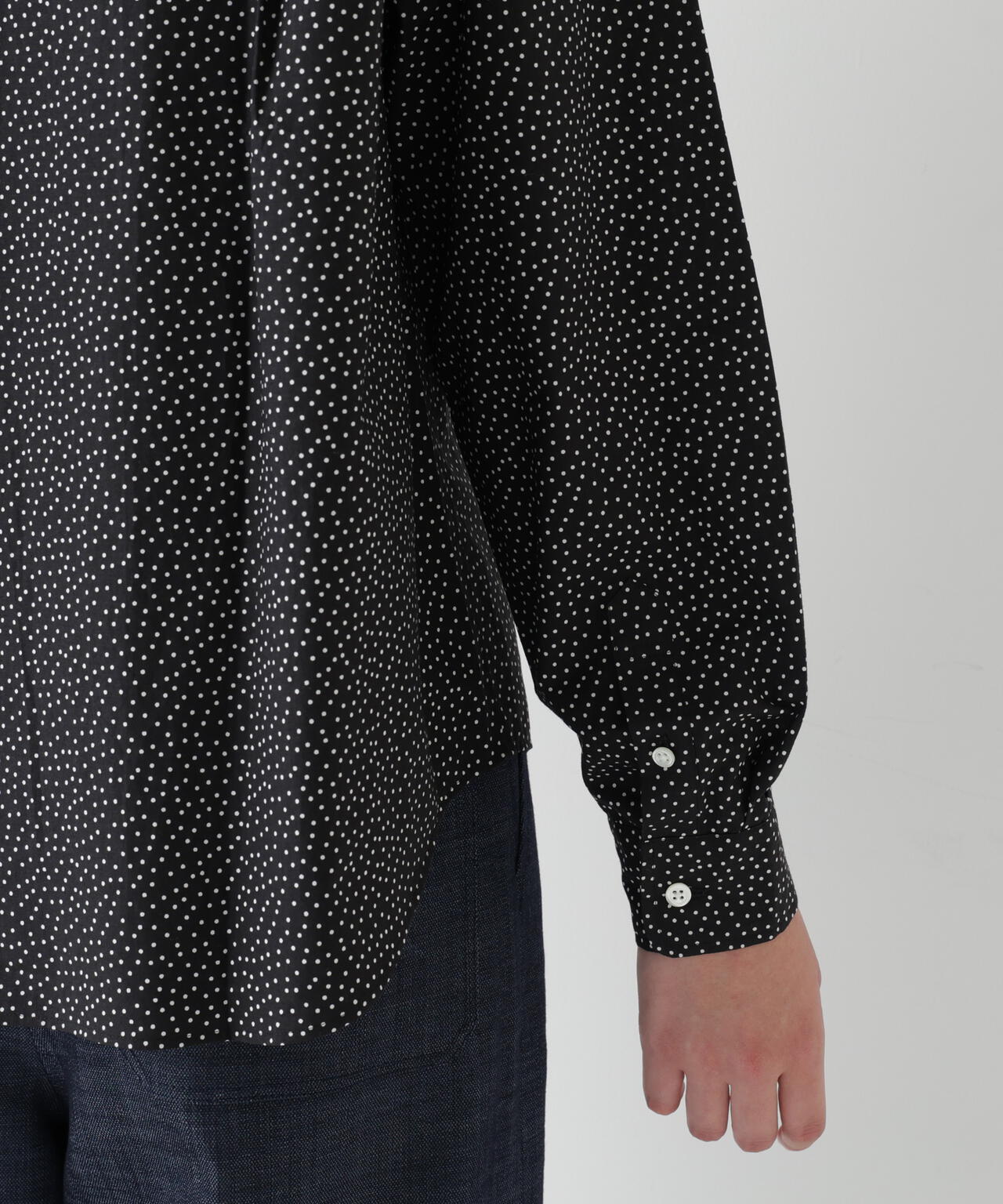 ドット柄ベーシックシャツ