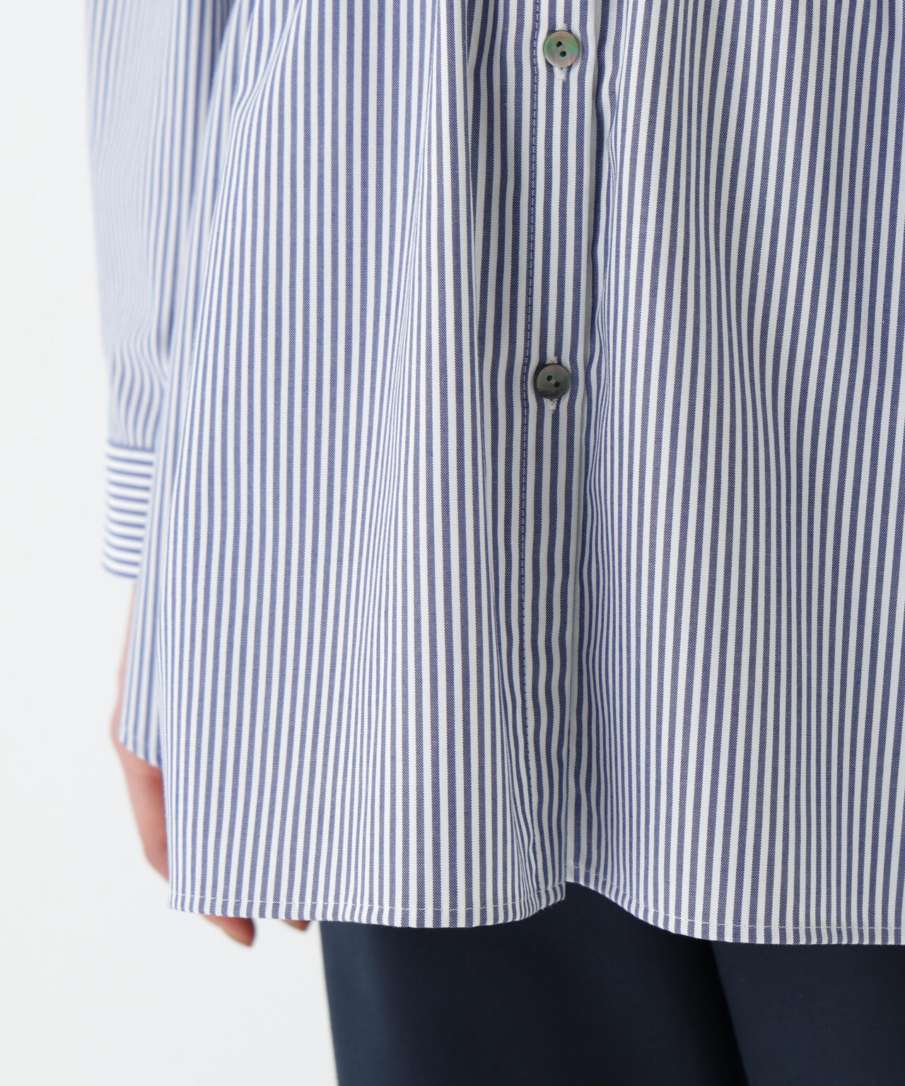 《洗える》シャンブレーオックスドロストブラウス