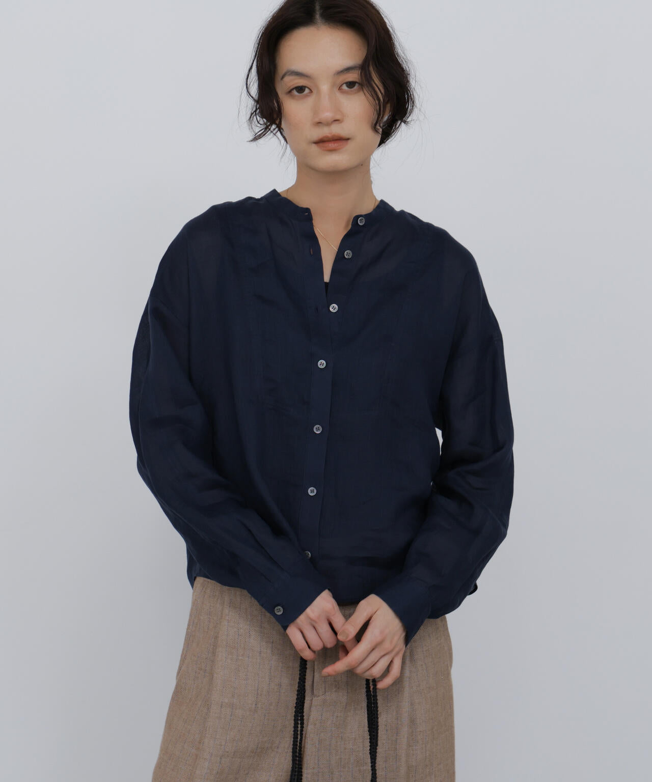 名品 / 洗える / 4カラー展開》ラミーボザムシャツブラウス | human