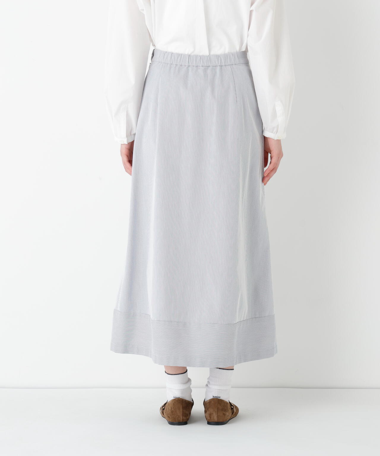 コードストレッチセミフレアースカート