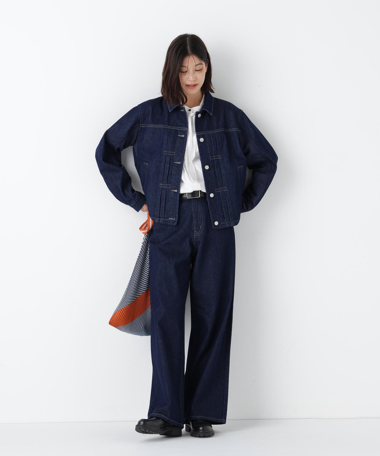 ソフトデニムセミワイドパンツ