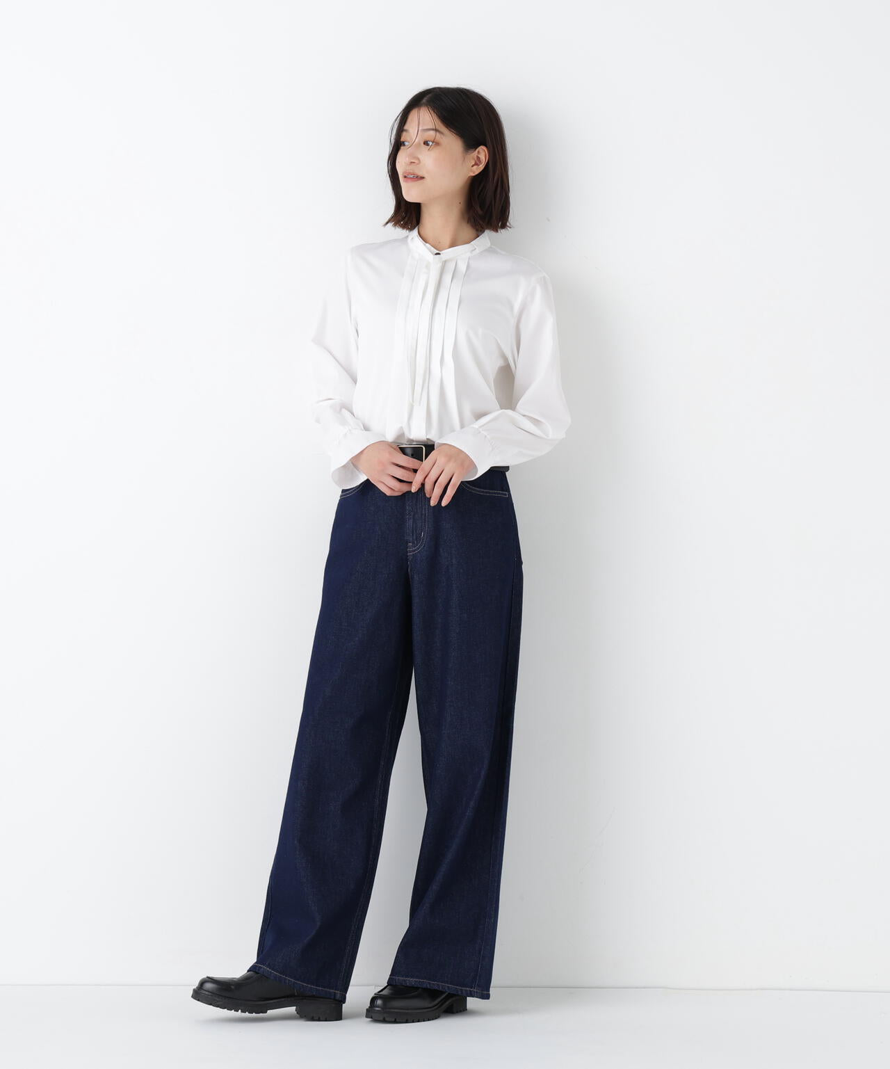 ソフトデニムセミワイドパンツ