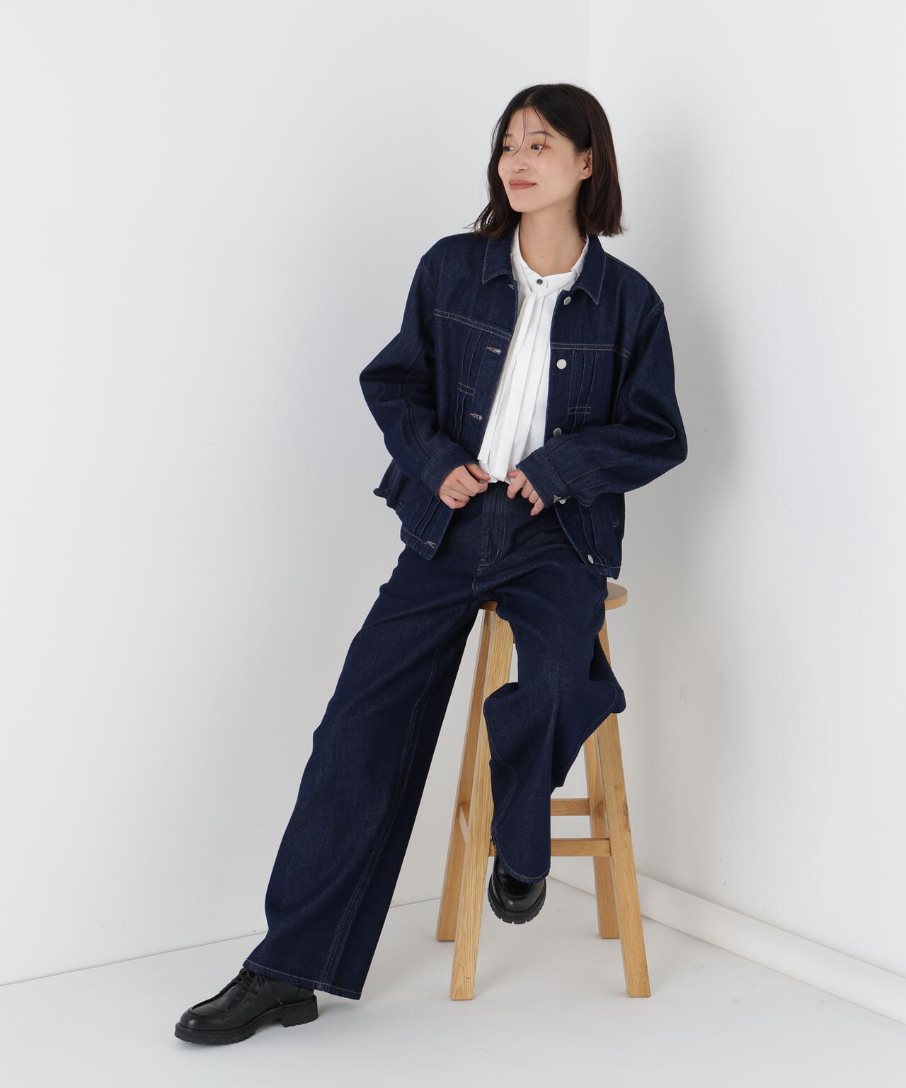 ソフトデニムセミワイドパンツ