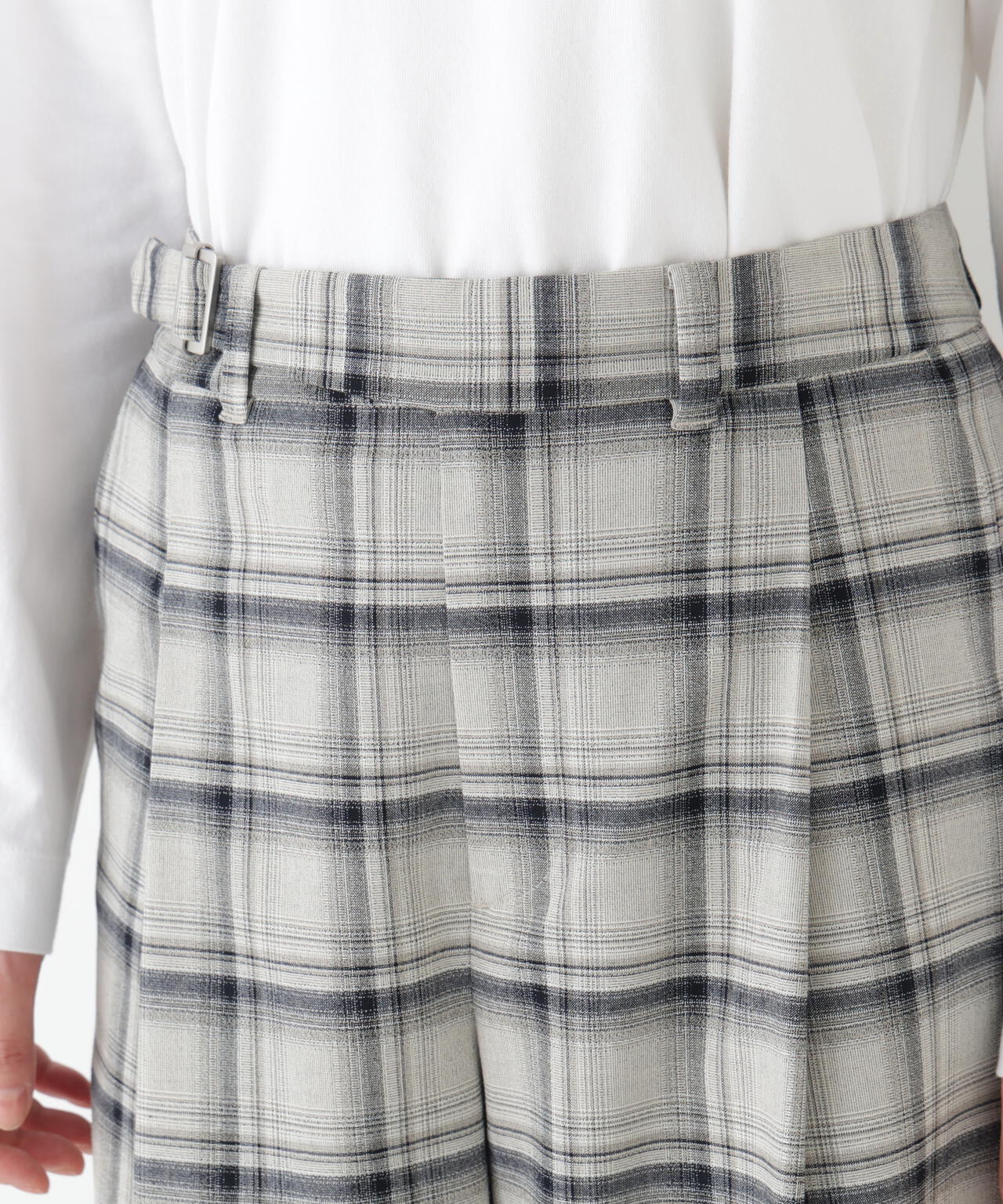 ＴＲチェックタックワイドテーパードパンツ