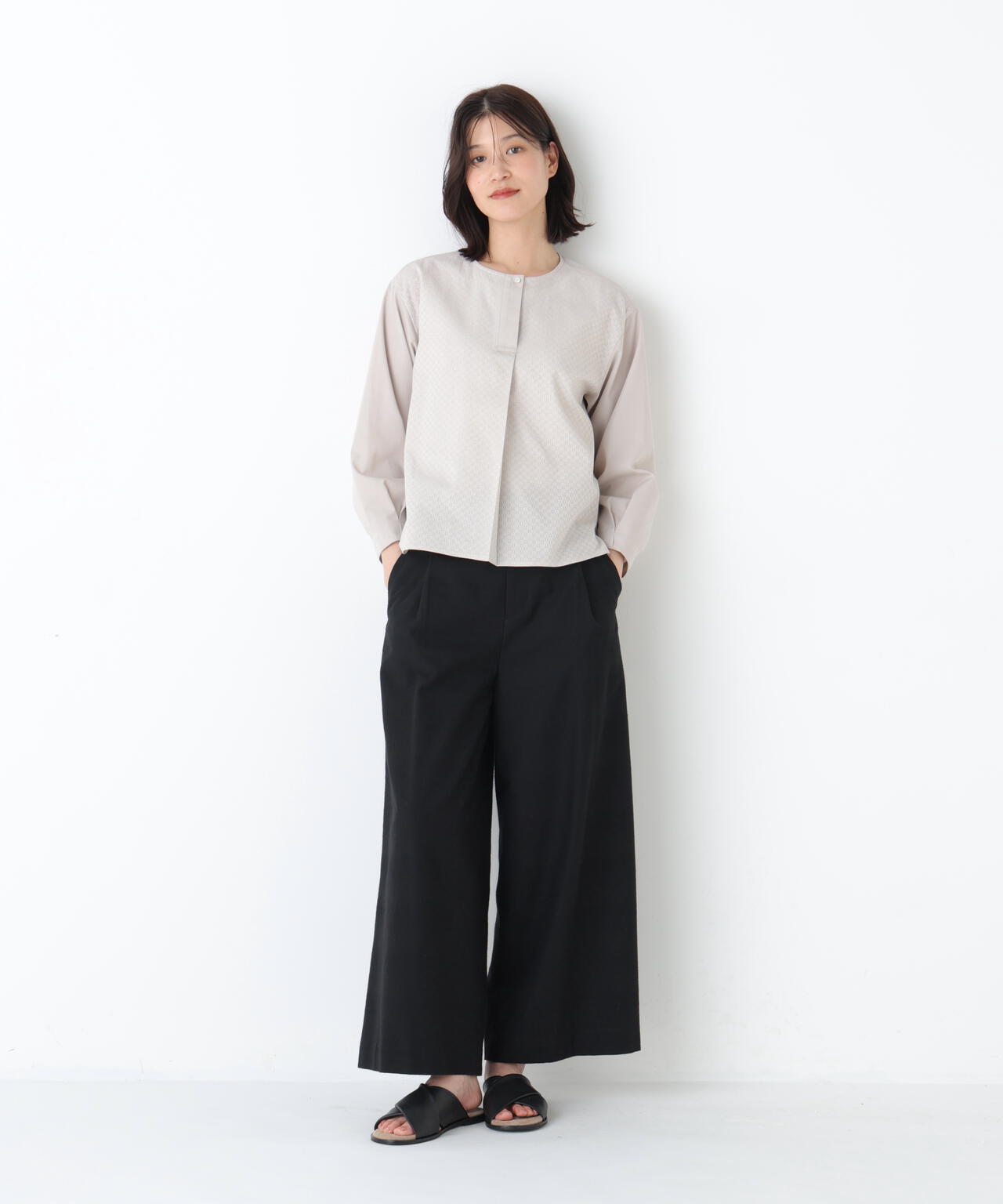 《名品 / マルチサイズ / 洗える》ドライタッチリネン混ガウチョパンツ