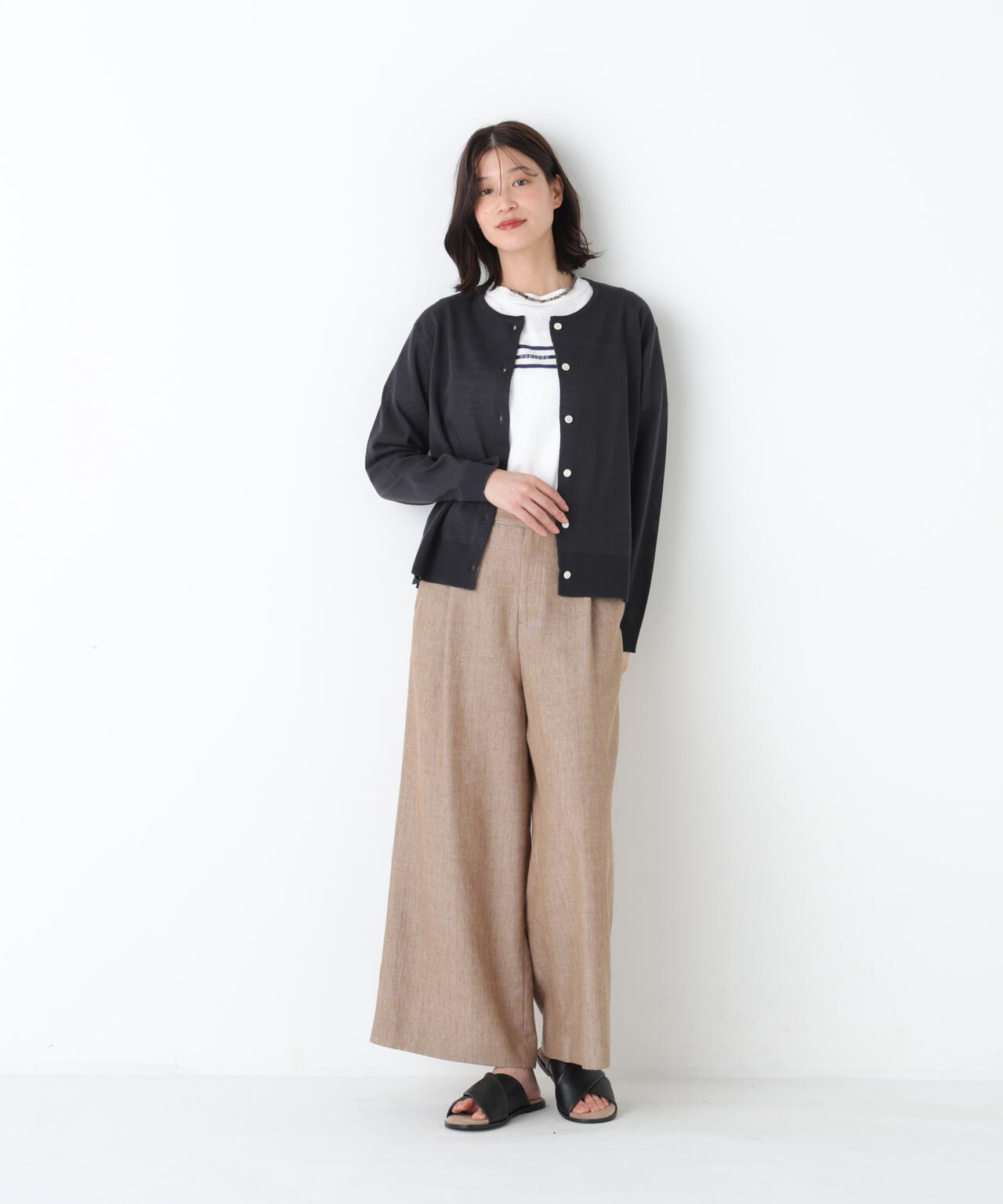 《名品 / マルチサイズ / 洗える》ドライタッチリネン混ガウチョパンツ