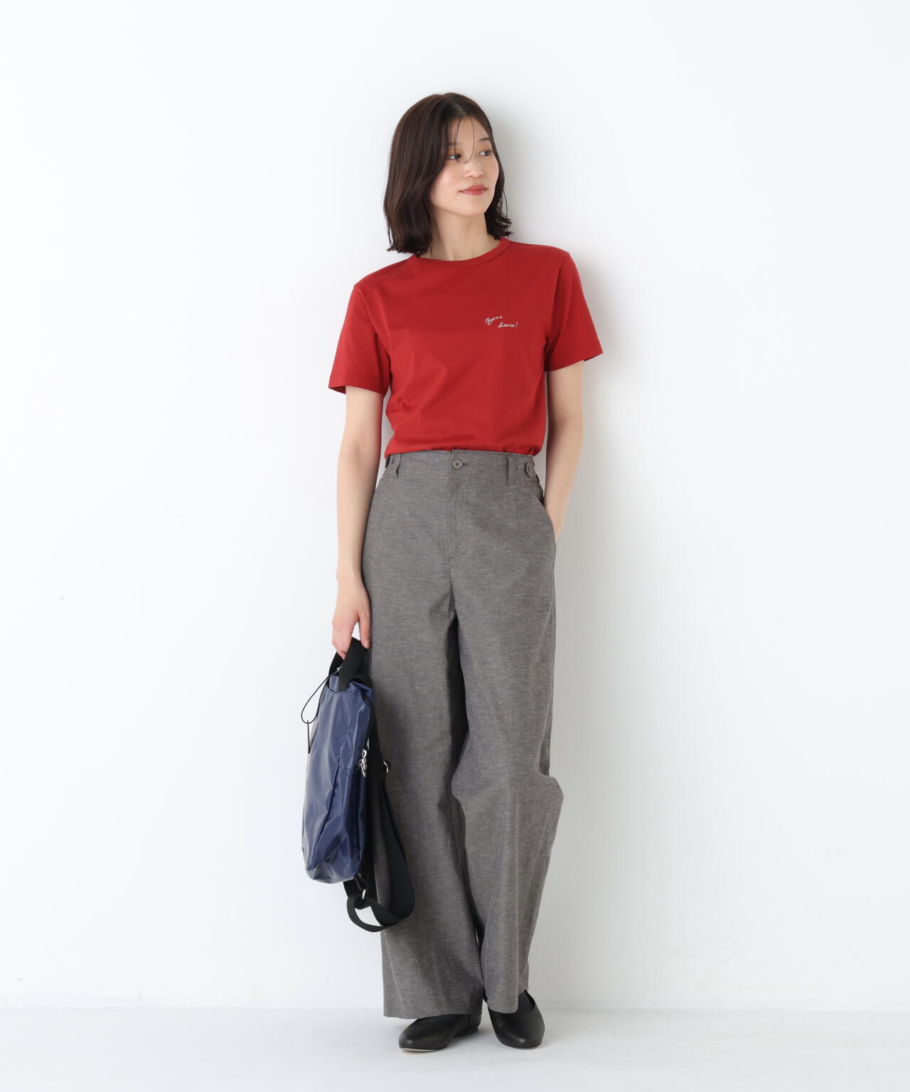 《定番素材 / 洗える》綿麻シャンブレーセミワイドパンツ