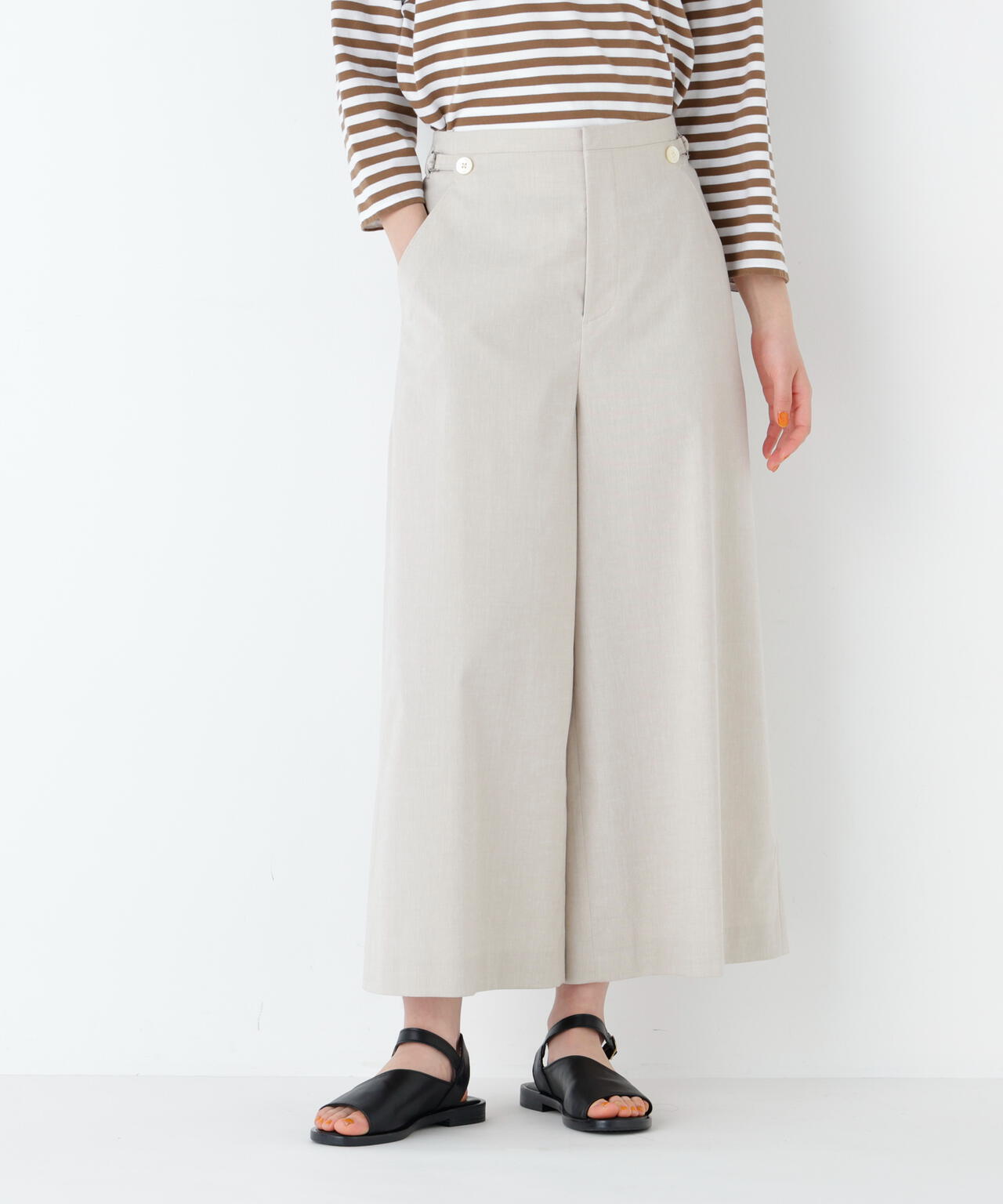 身長168ｃｍ　Ｂ82　W59　H88 着用サイズ：M