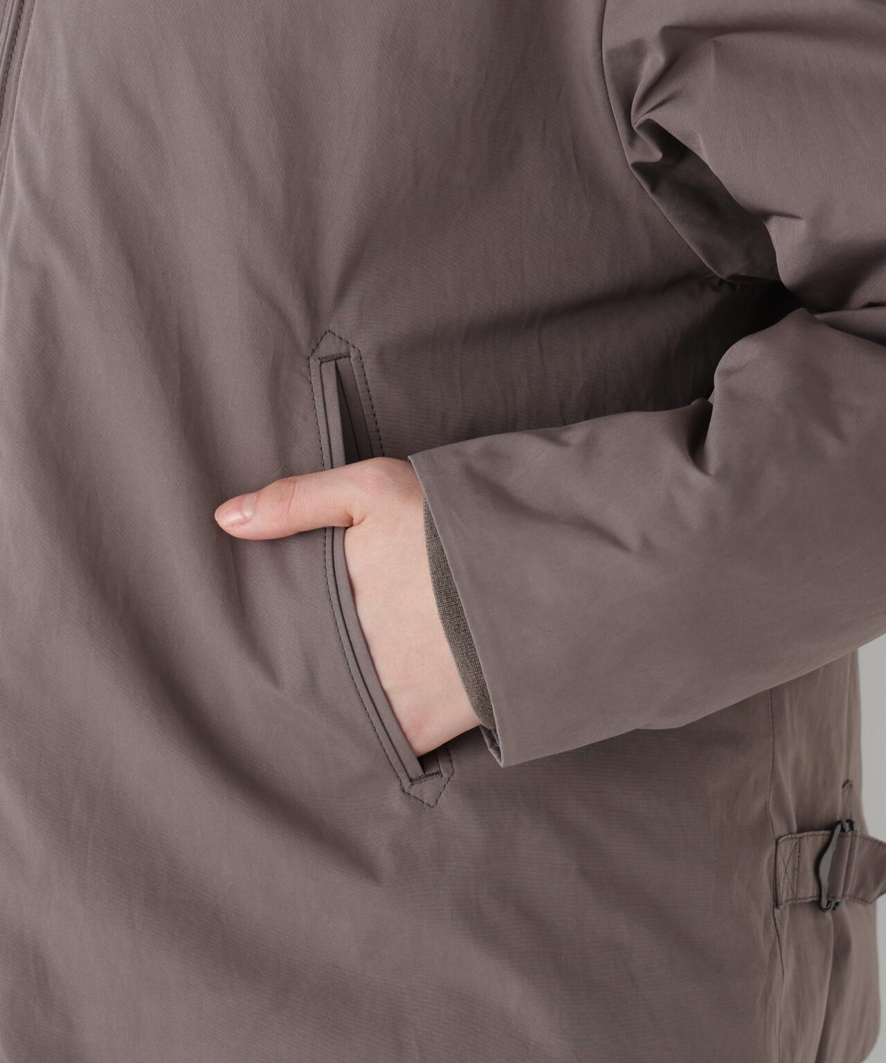 弱撥水タフタ中綿入りブルゾン | human woman（ヒューマンウーマン