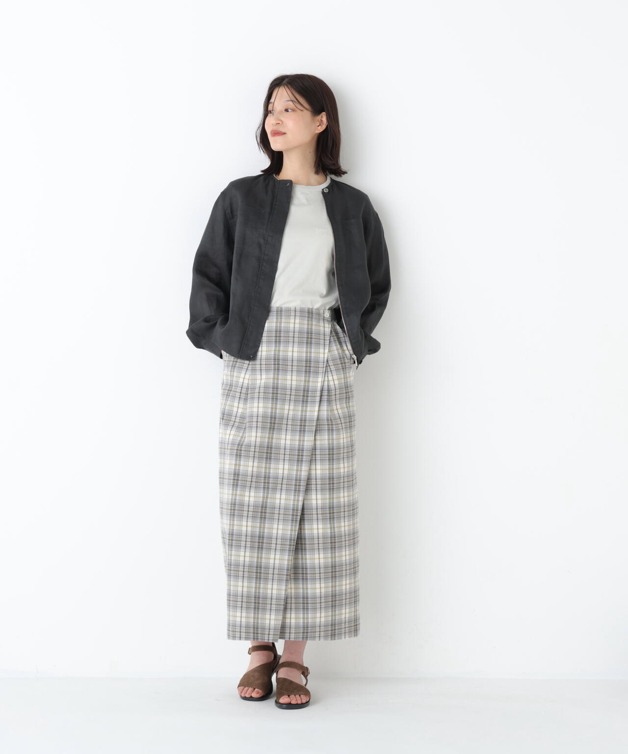 名品 / リネン100% / 洗える》ハードマンリネンノーカラーブルゾン