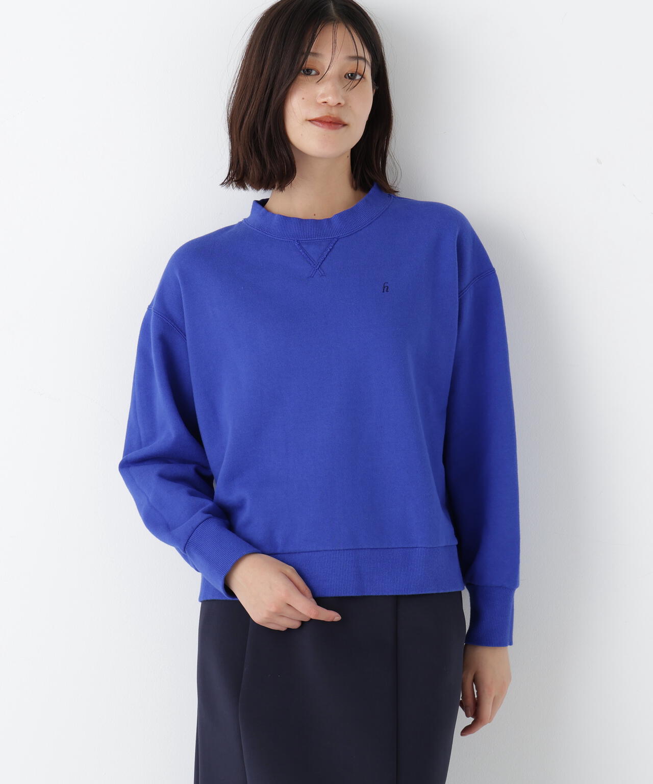 ロゴ刺繍カラースウェット