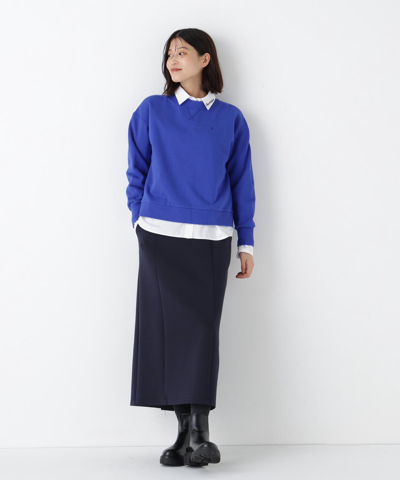 ロゴ刺繍カラースウェット