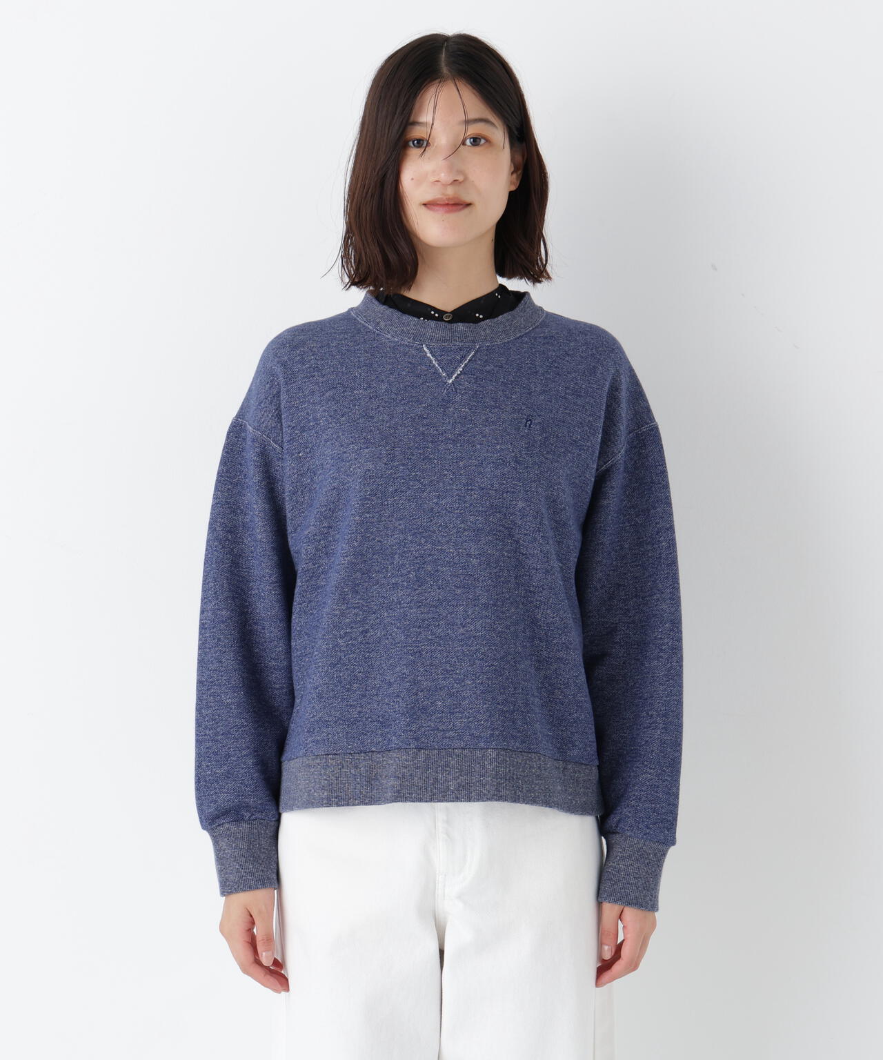 ロゴ刺繍カラースウェット | human woman（ヒューマンウーマン