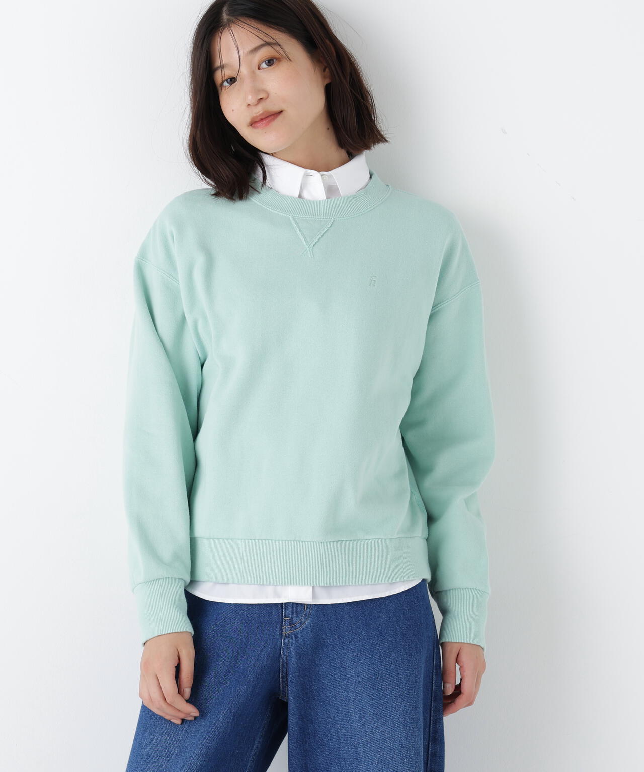 ロゴ刺繍カラースウェット