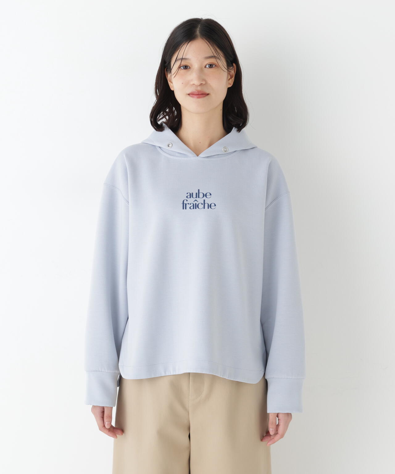 ロゴフーディーダンボールプルオーバー