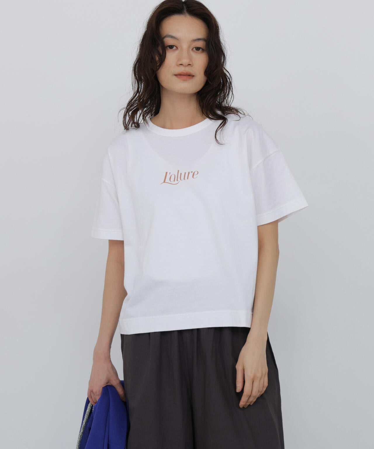 WTAPS ダブルタップス】Tシャツ2・M ビッグ文字ロゴプリント入り 人気