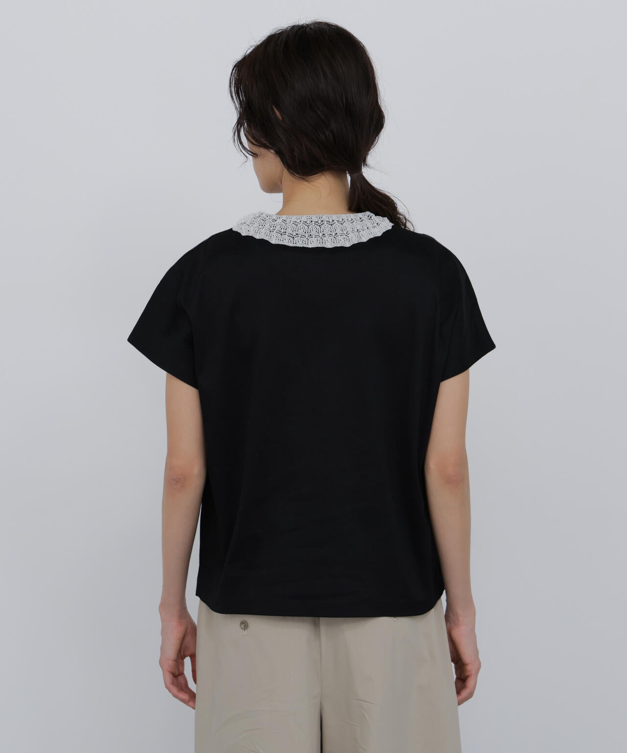 大人気追加生産》レース衿スムースTシャツ | human woman（ヒューマン