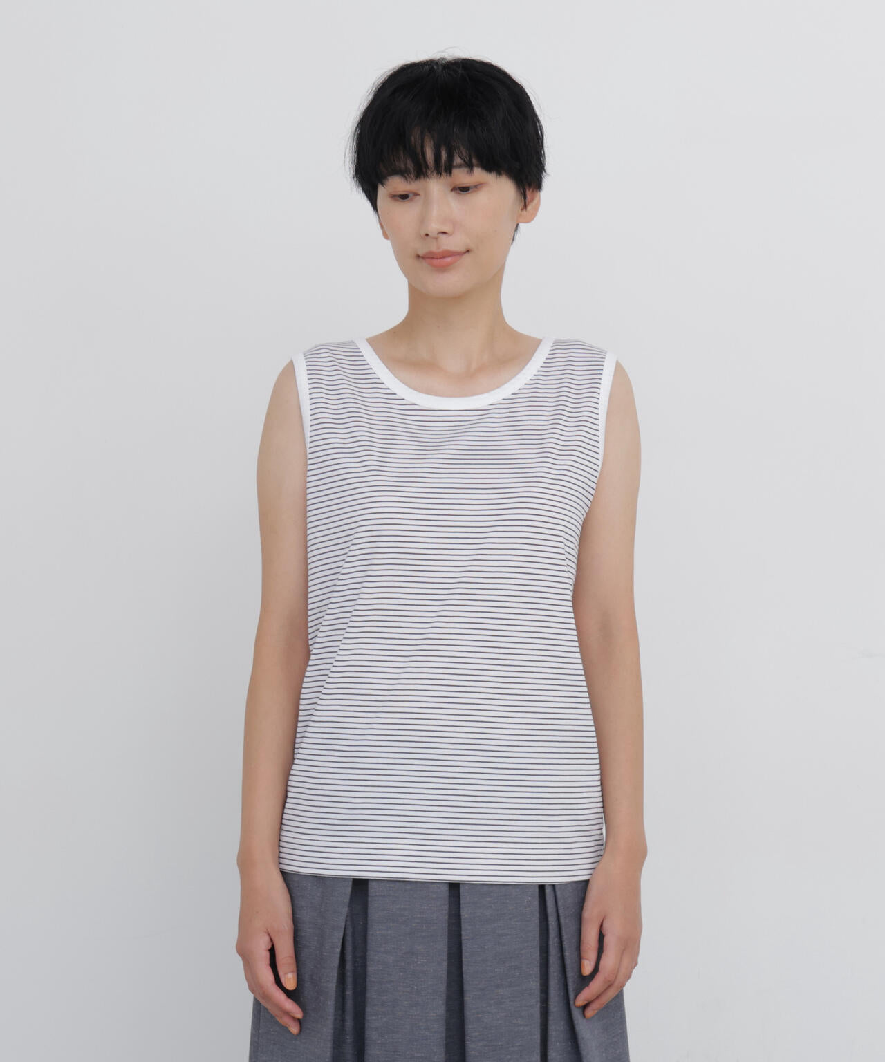 166cm　B/78　W/58　H/86 着用サイズ：M