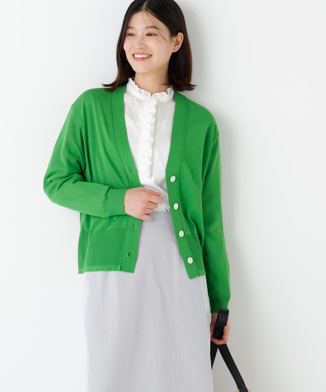 アイレットＶネックカーディガン