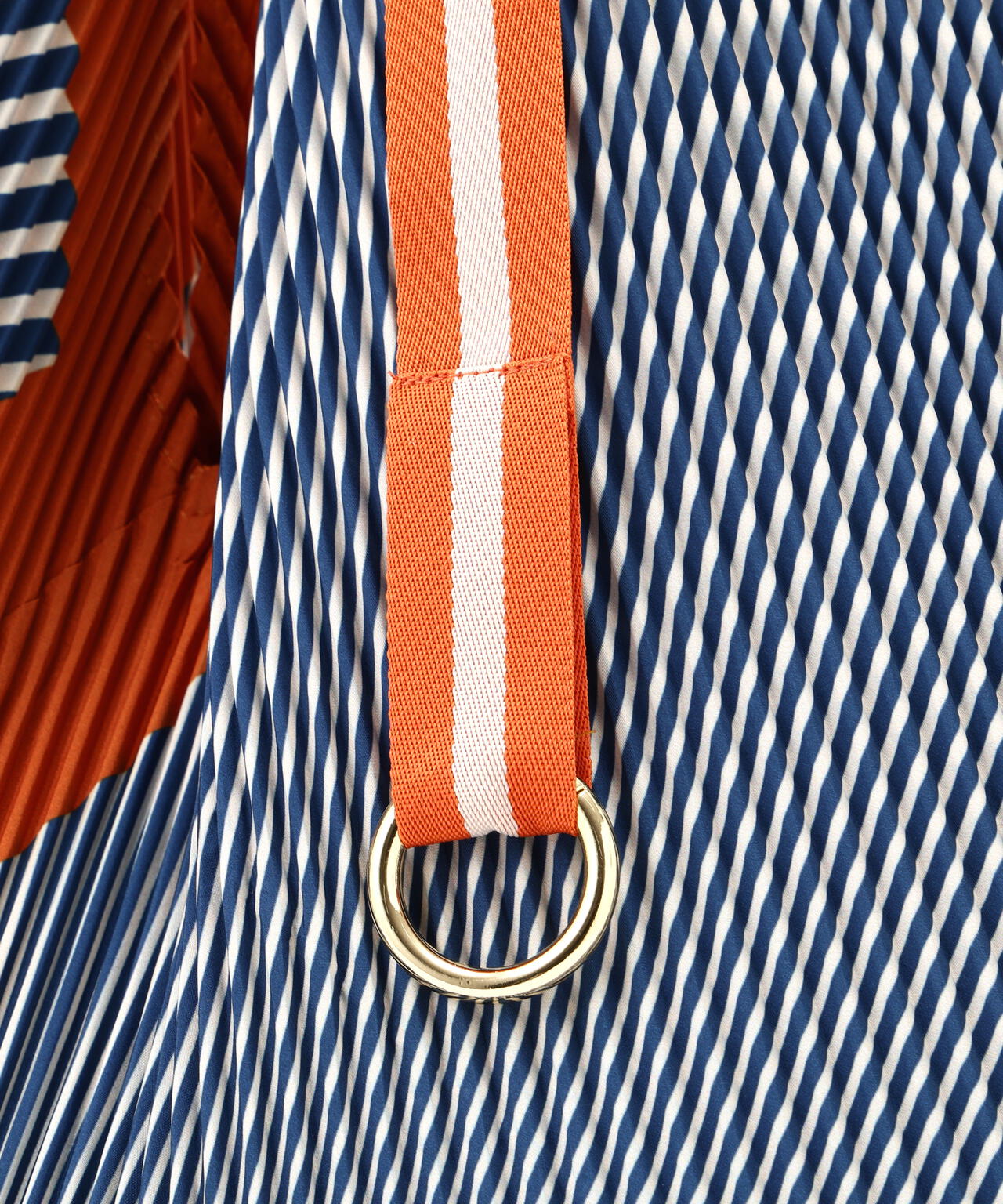 【ＭＵＬＴＩＴＵＤＥＳ】プリーツＹバッグ