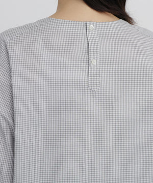 身長168ｃｍ　Ｂ82　W59　H88 着用サイズ：M