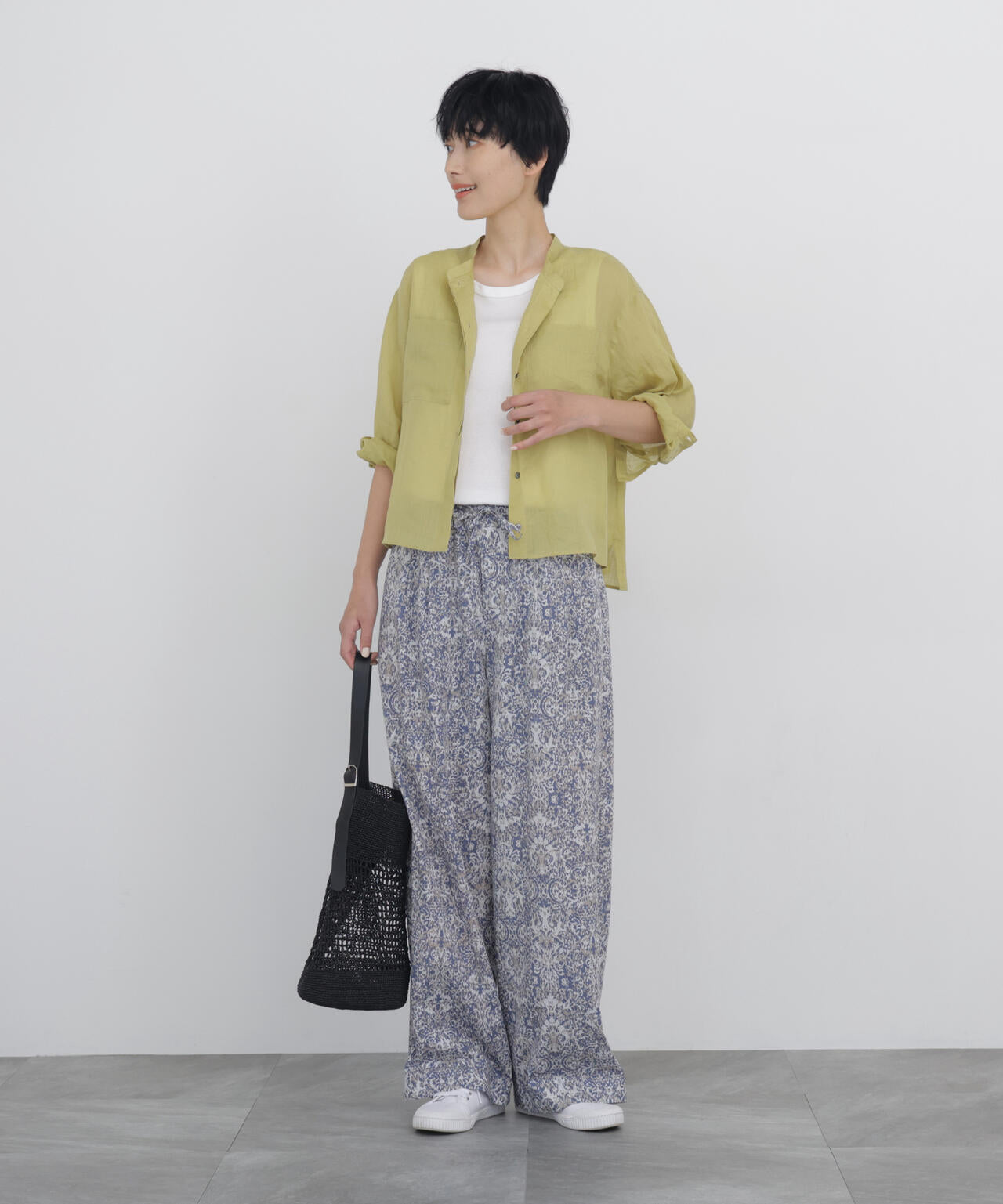 166cm　B/78　W/58　H/86 着用サイズ：M