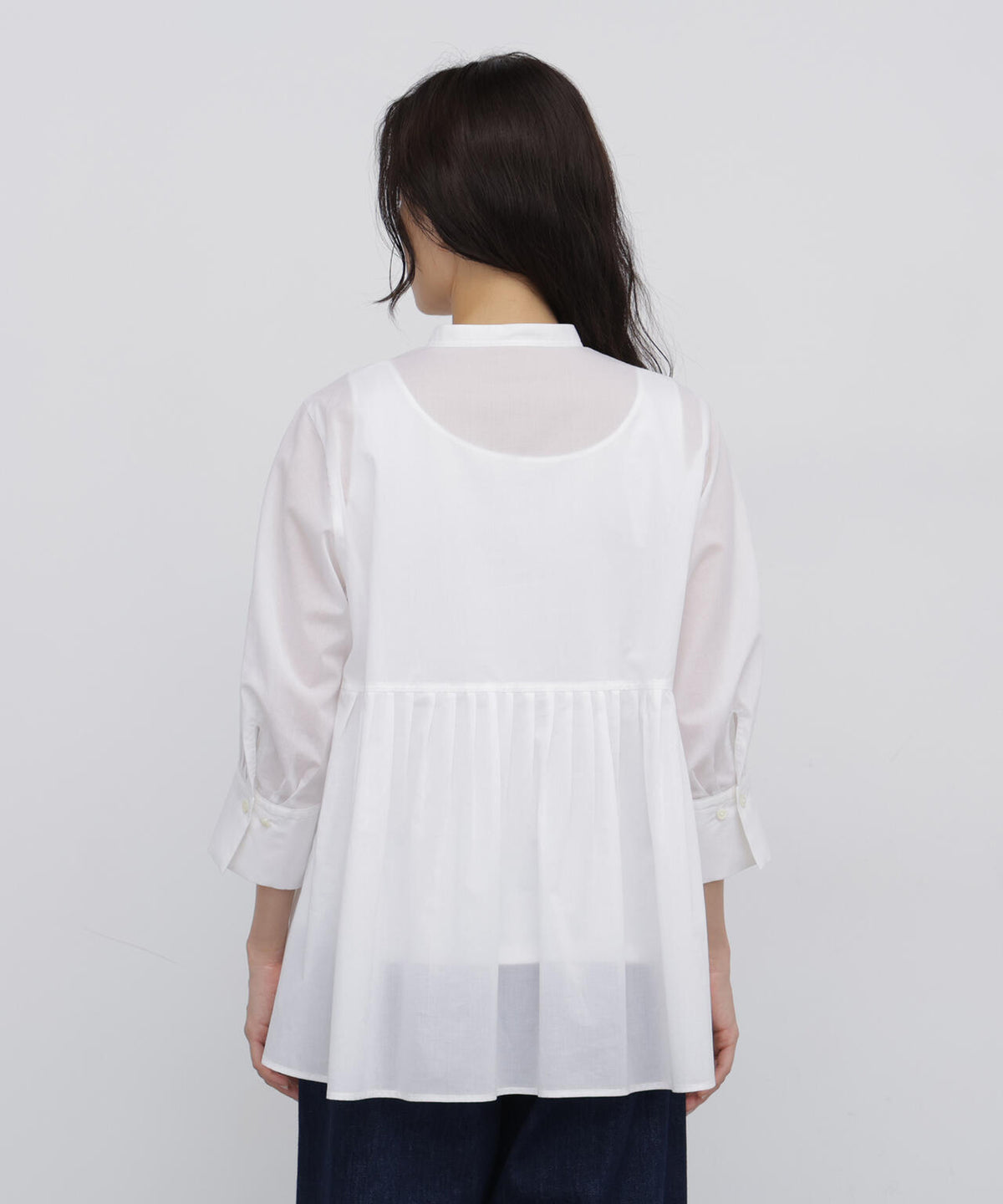 165cm/B:77cm/W:57cm/H:79cm 着用サイズ：M