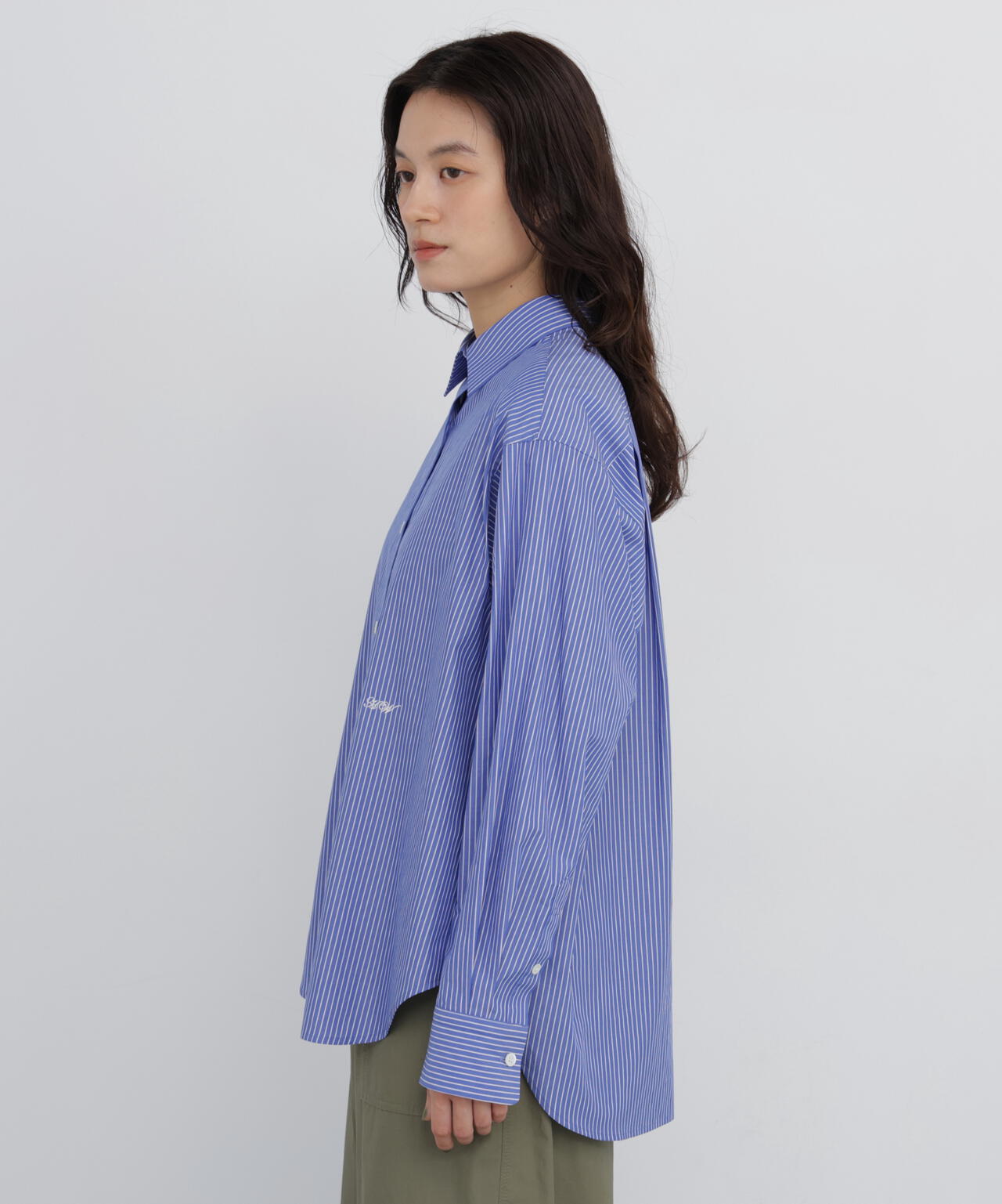 165cm/B:77cm/W:57cm/H:79cm 着用サイズ：M