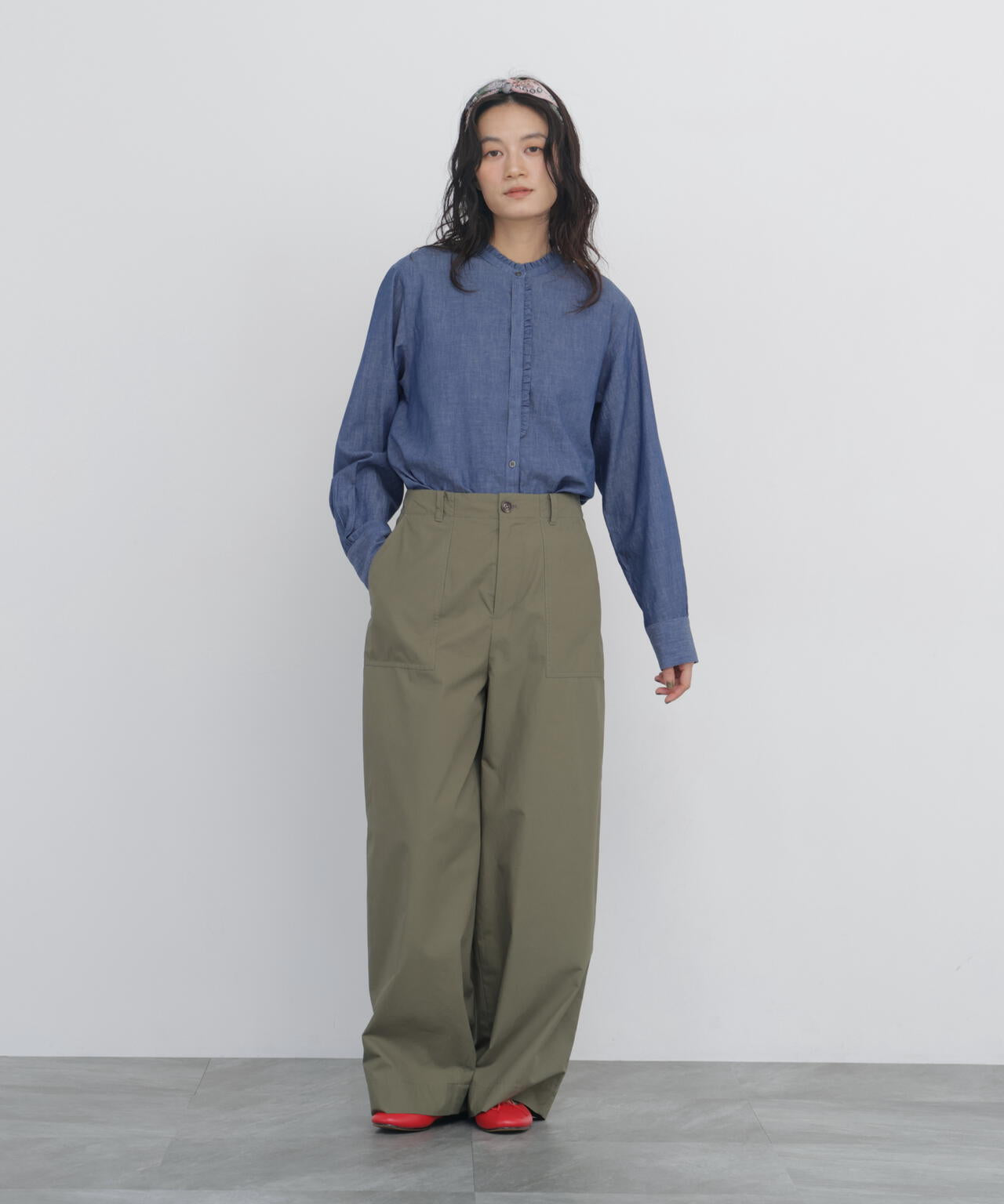 165cm/B:77cm/W:57cm/H:79cm 着用サイズ：M