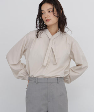 165cm/B:77cm/W:57cm/H:79cm 着用サイズ：M