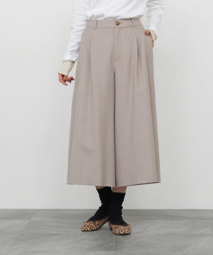 身長168cm　B76 W58 H86 着用サイズ：M