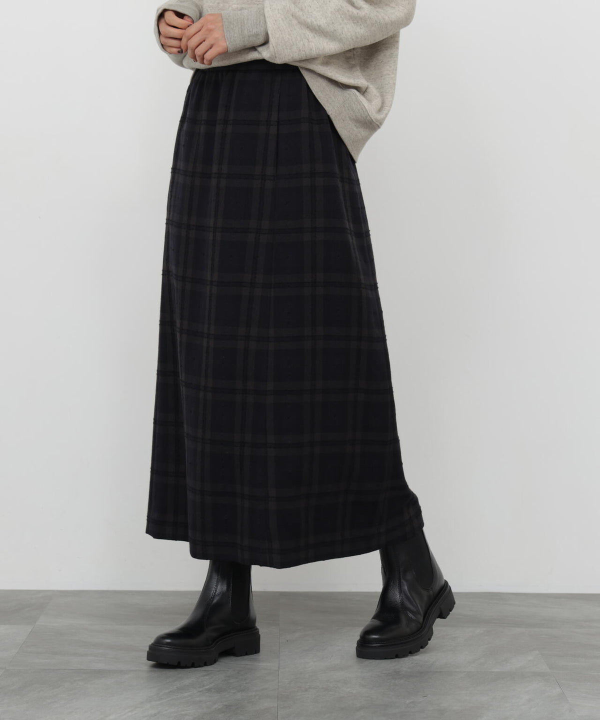 身長168cm　B76 W58 H86 着用サイズ：M