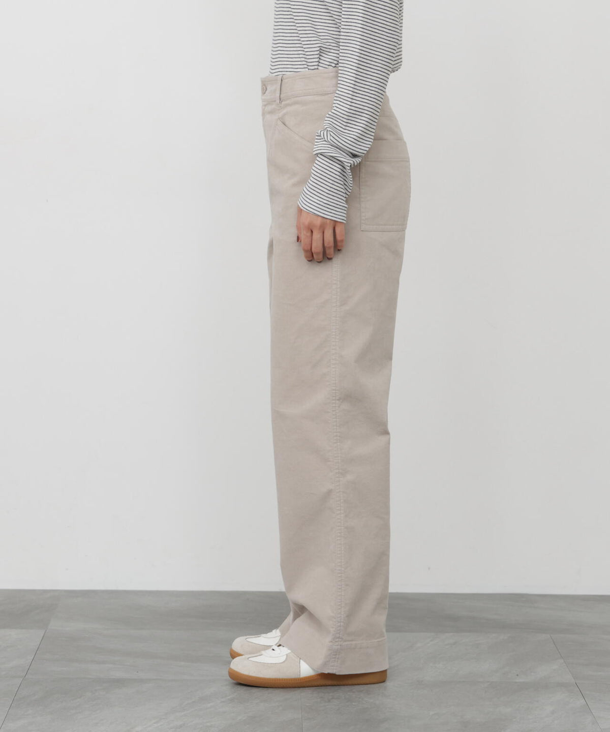 165cm/B:77cm/W:57cm/H:79cm 着用サイズ：M