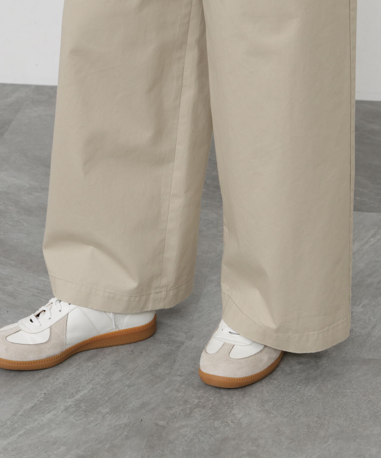 165cm/B:77cm/W:57cm/H:79cm 着用サイズ：M