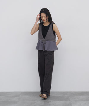 165cm/B:77cm/W:57cm/H:79cm 着用サイズ：M