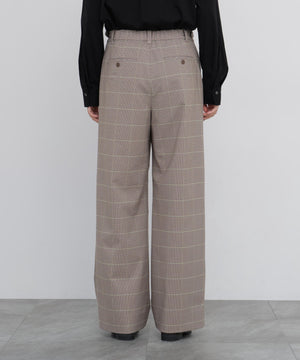 165cm/B:77cm/W:57cm/H:79cm 着用サイズ：M