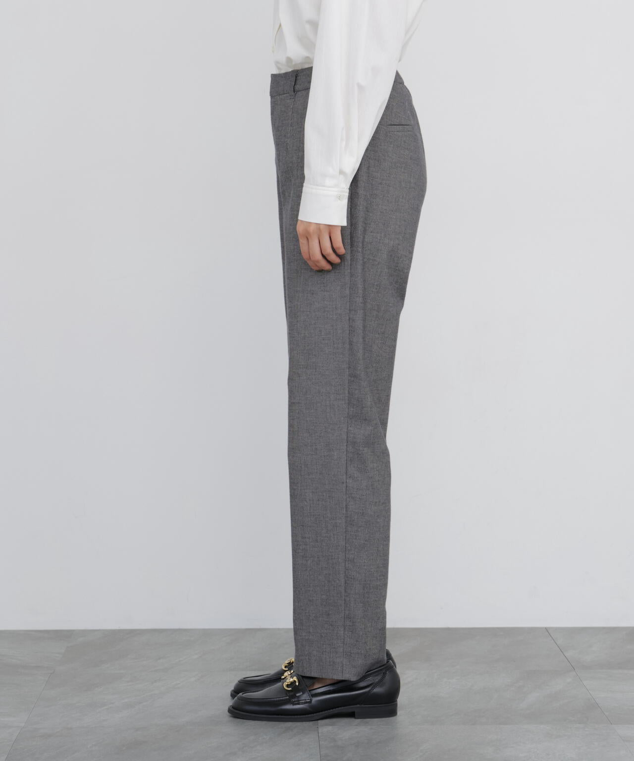 165cm/B:77cm/W:57cm/H:79cm 着用サイズ：M