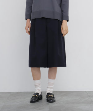 165cm/B:77cm/W:57cm/H:79cm 着用サイズ：M