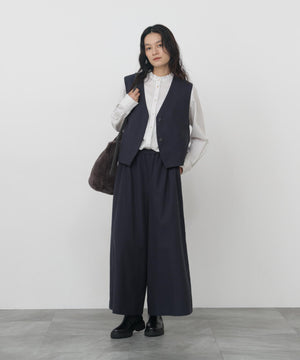 165cm/B:77cm/W:57cm/H:79cm 着用サイズ：M