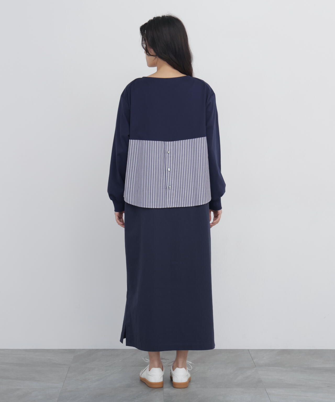 165cm/B:77cm/W:57cm/H:79cm 着用サイズ：M