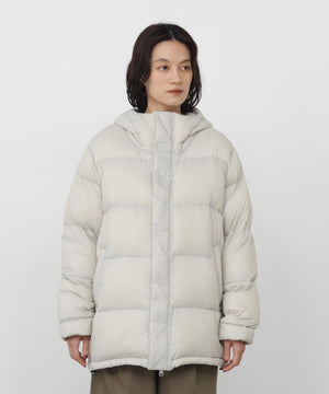165cm/B:77cm/W:57cm/H:79cm 着用サイズ：M